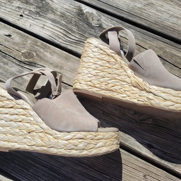 Marc Fisher espadrilles - Picture 3 of 4
